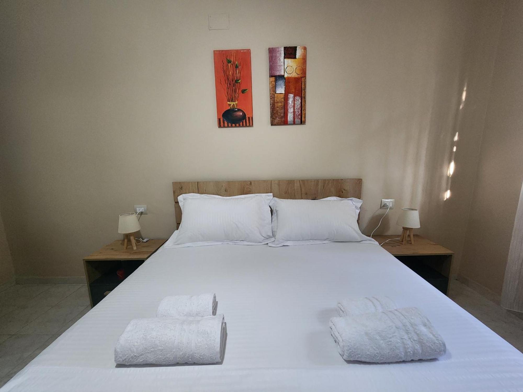 Eden Guesthouse Драч Екстериор снимка