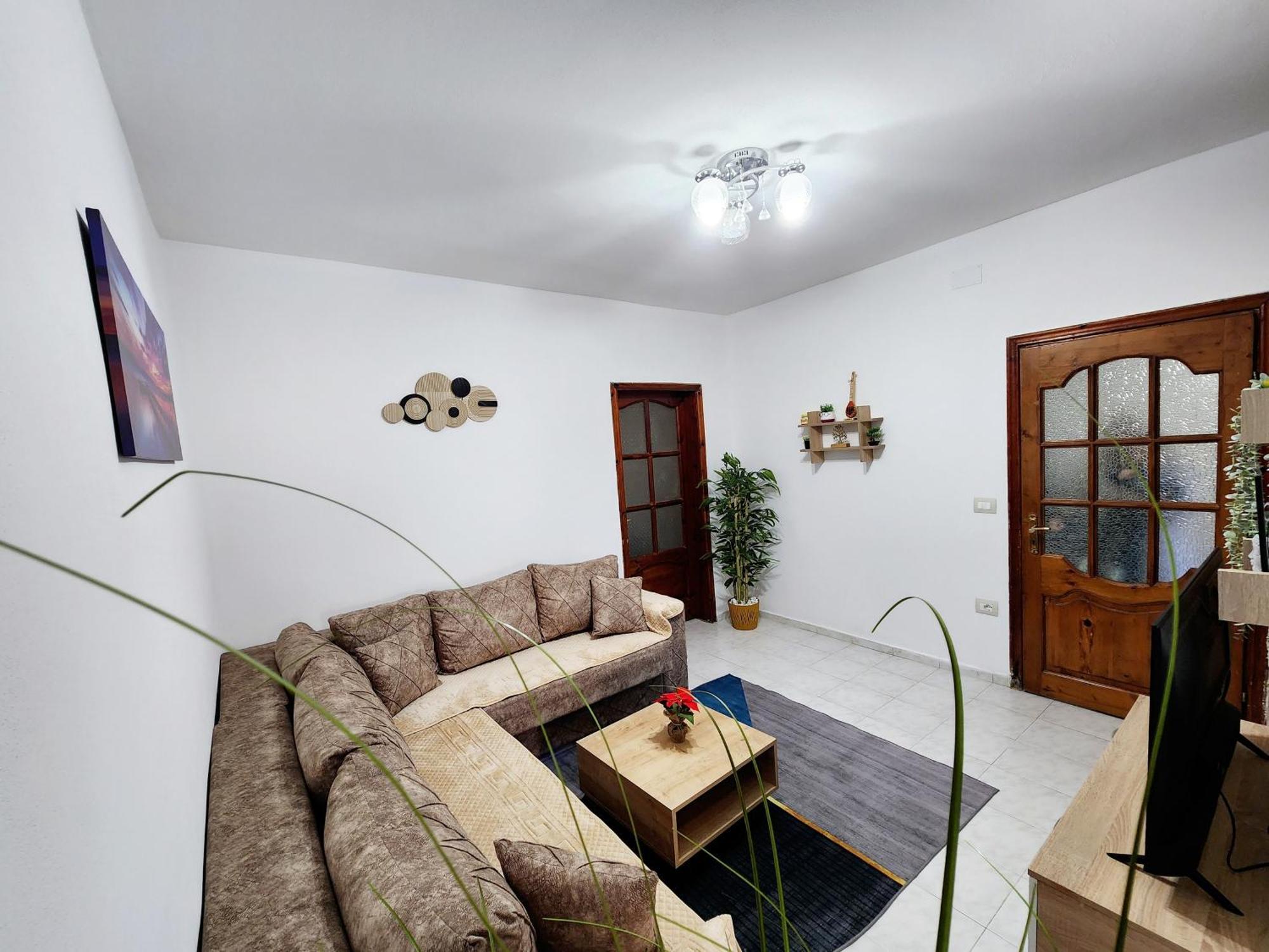 Eden Guesthouse Драч Екстериор снимка